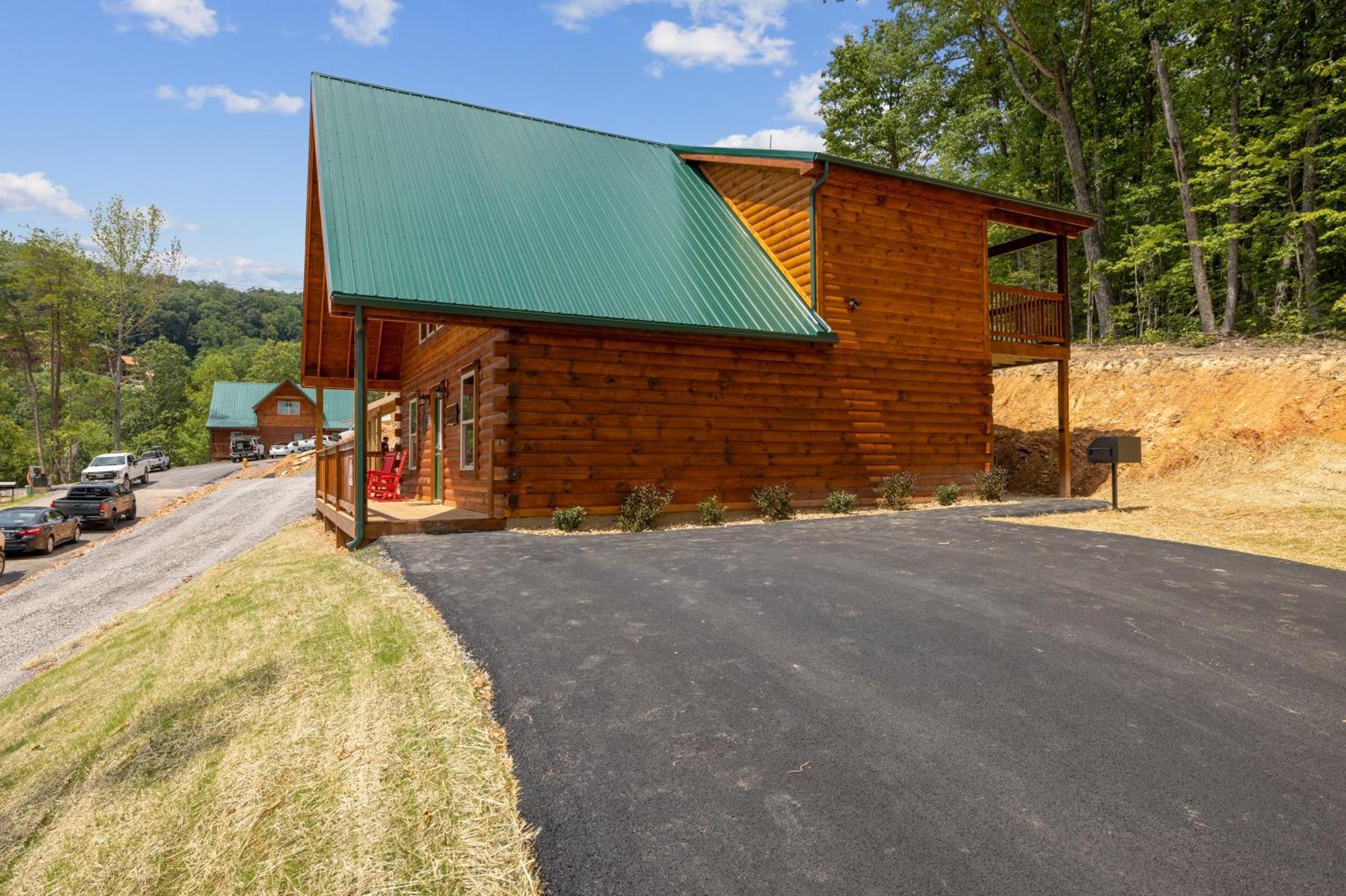 The 3 Bears Is A Newly Built 3 Bedroom Cabin Only 3 Minutes From The Parkway! ピジョンフォージ エクステリア 写真