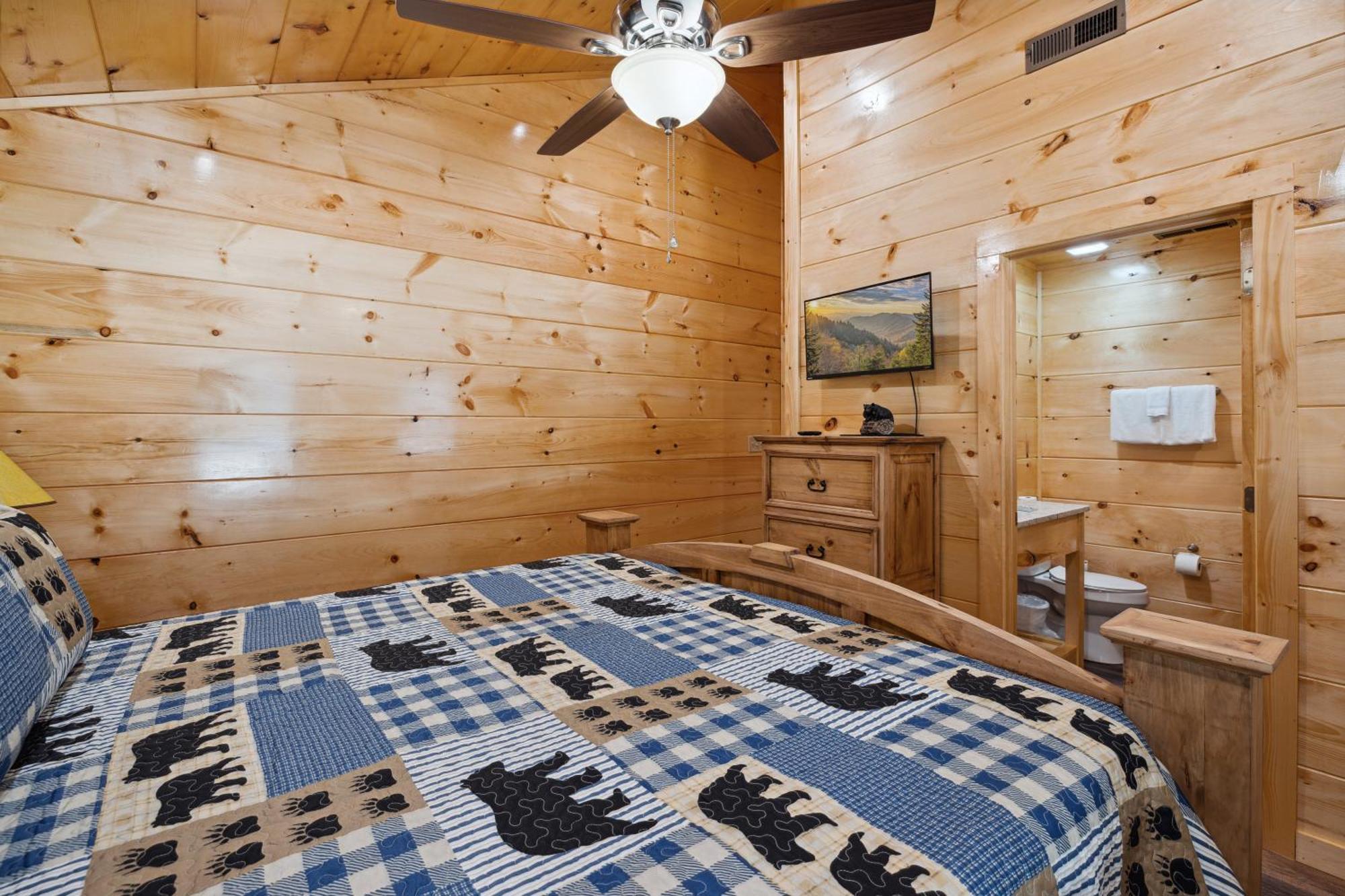 The 3 Bears Is A Newly Built 3 Bedroom Cabin Only 3 Minutes From The Parkway! ピジョンフォージ エクステリア 写真